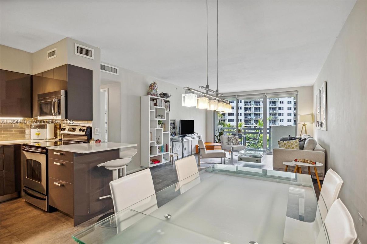 Dining room, Interior, Kitchen, Living room, Pendant Lights, Stainless Steel Appliances, Wood Texture Flooring