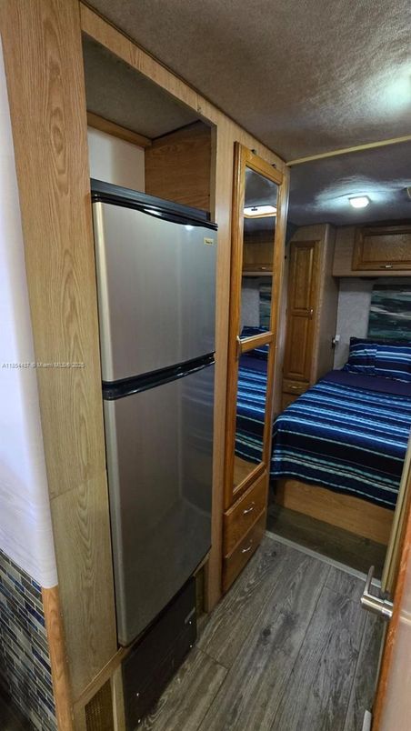 Bedroom, Interior, Kitchen, Wood Texture Flooring