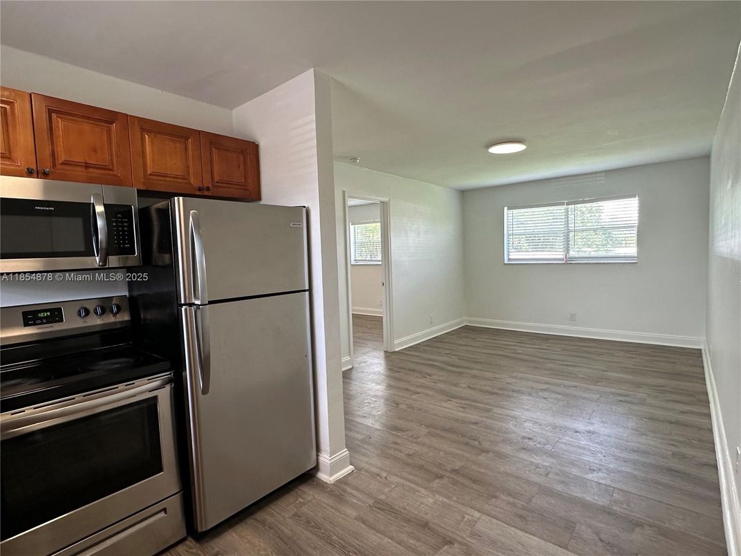Interior, Kitchen, Stainless Steel Appliances, Wood Texture Flooring