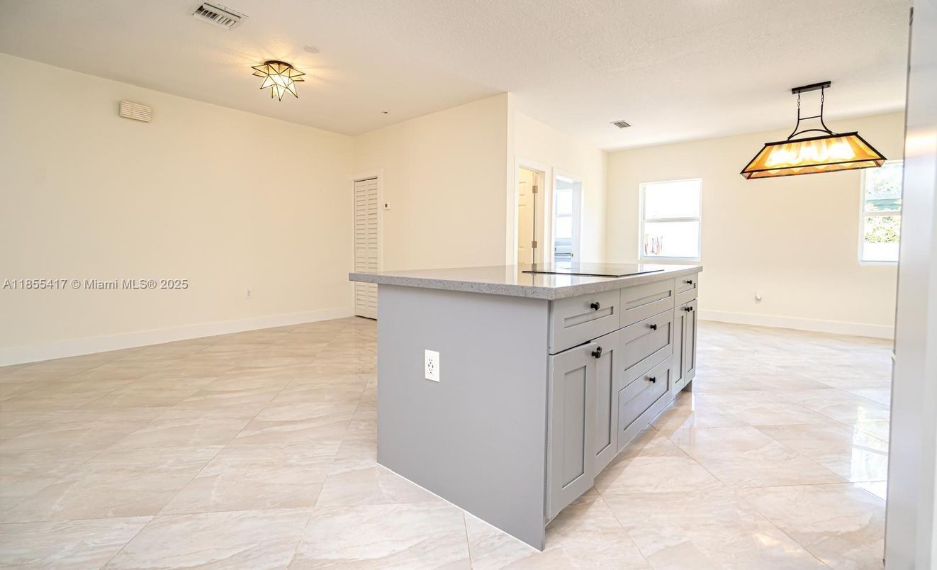 Interior, Kitchen, Pendant Lights