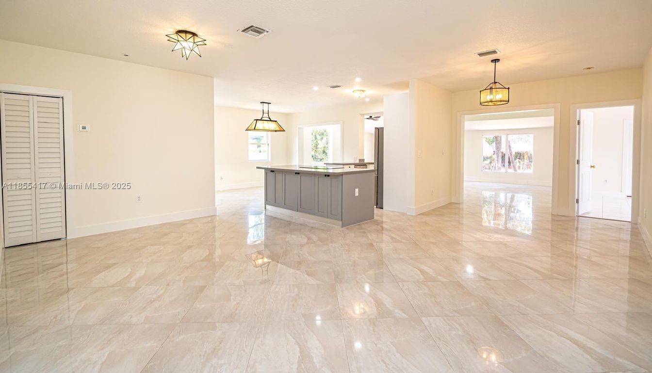 Empty room, Interior, Kitchen, Pendant Lights