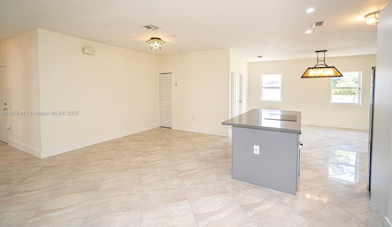 Empty room, Interior, Kitchen, Pendant Lights, Recessed Lighting