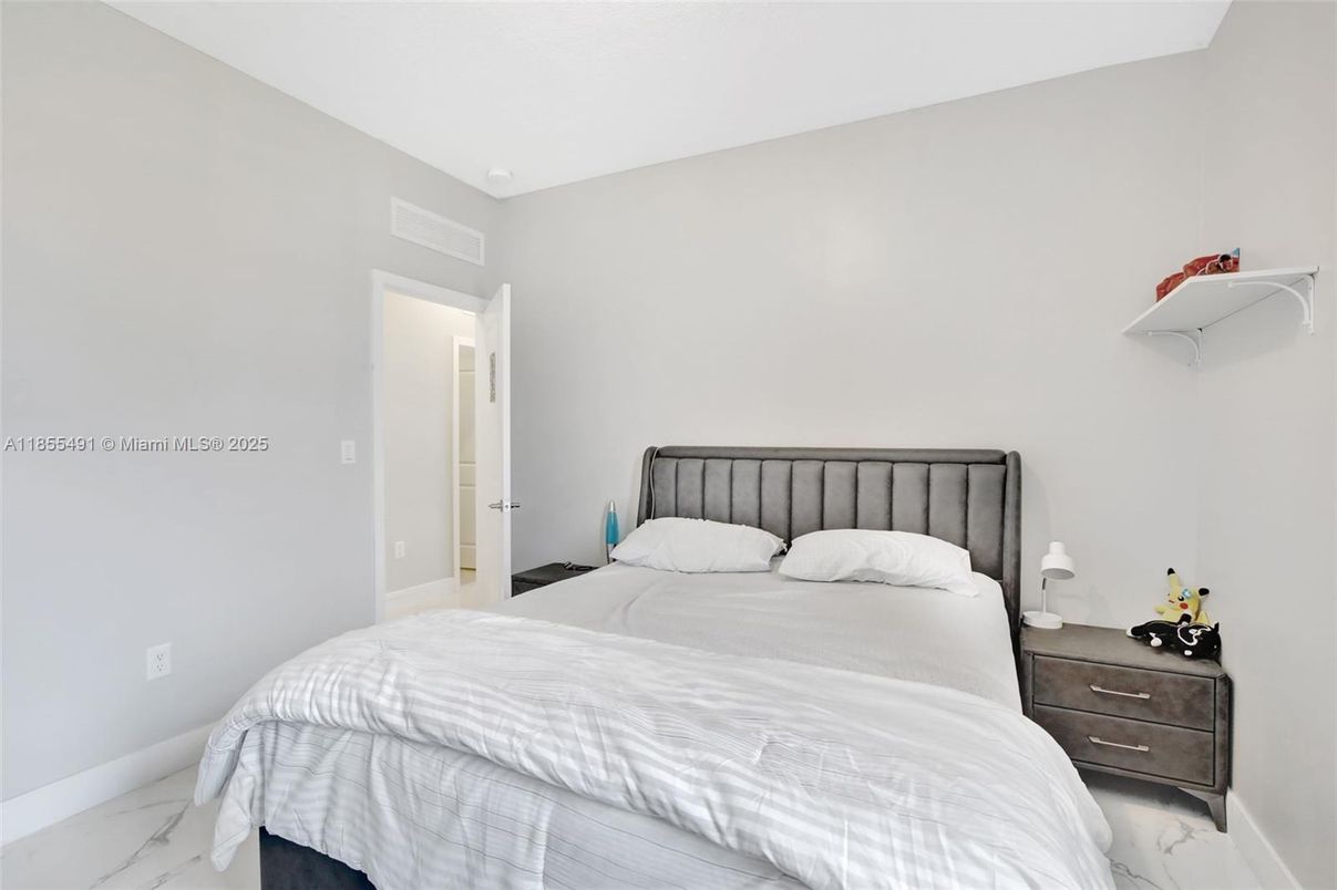 Bedroom, Interior, Marble