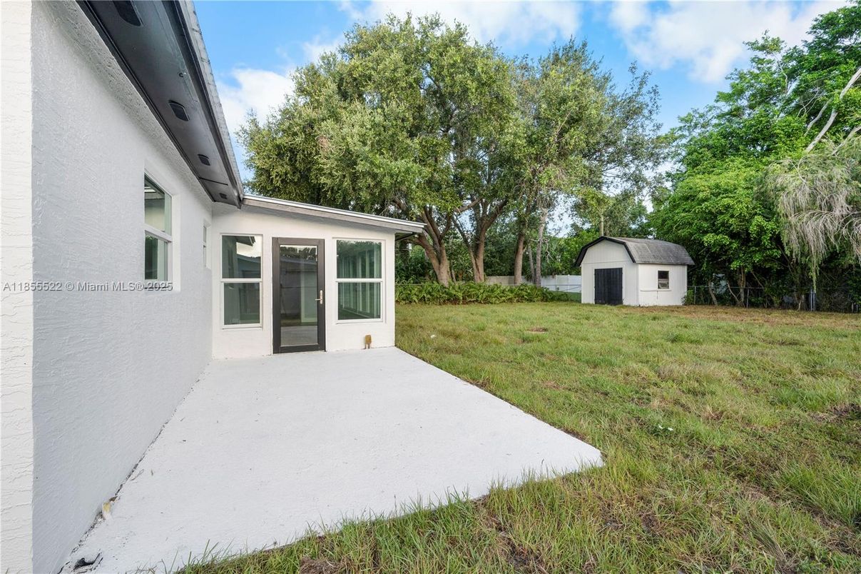 Backyard, Exterior