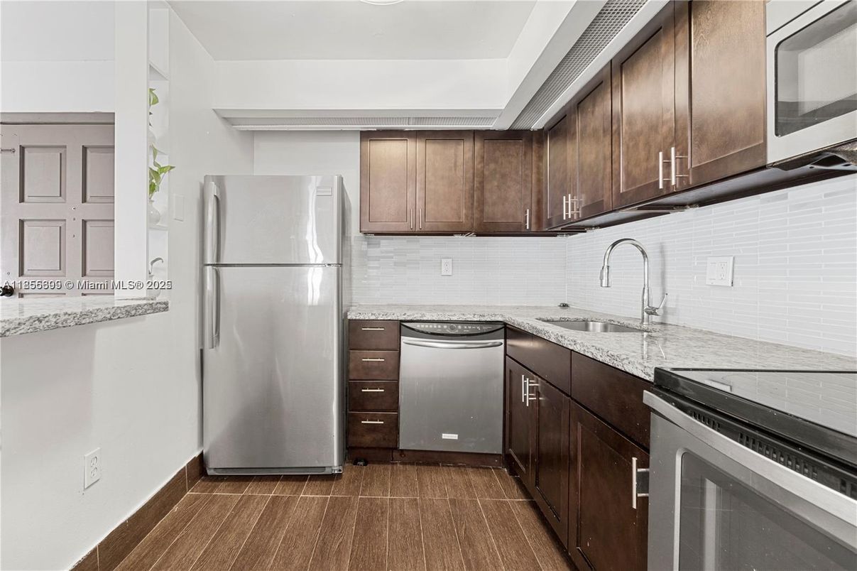 Interior, Kitchen, Wood Texture Flooring