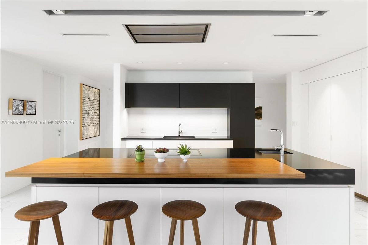 Interior, Kitchen, Recessed Lighting