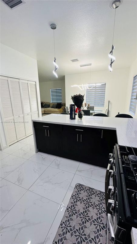 Dining room, Interior, Marble, Pendant Lights