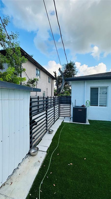 Backyard, Exterior