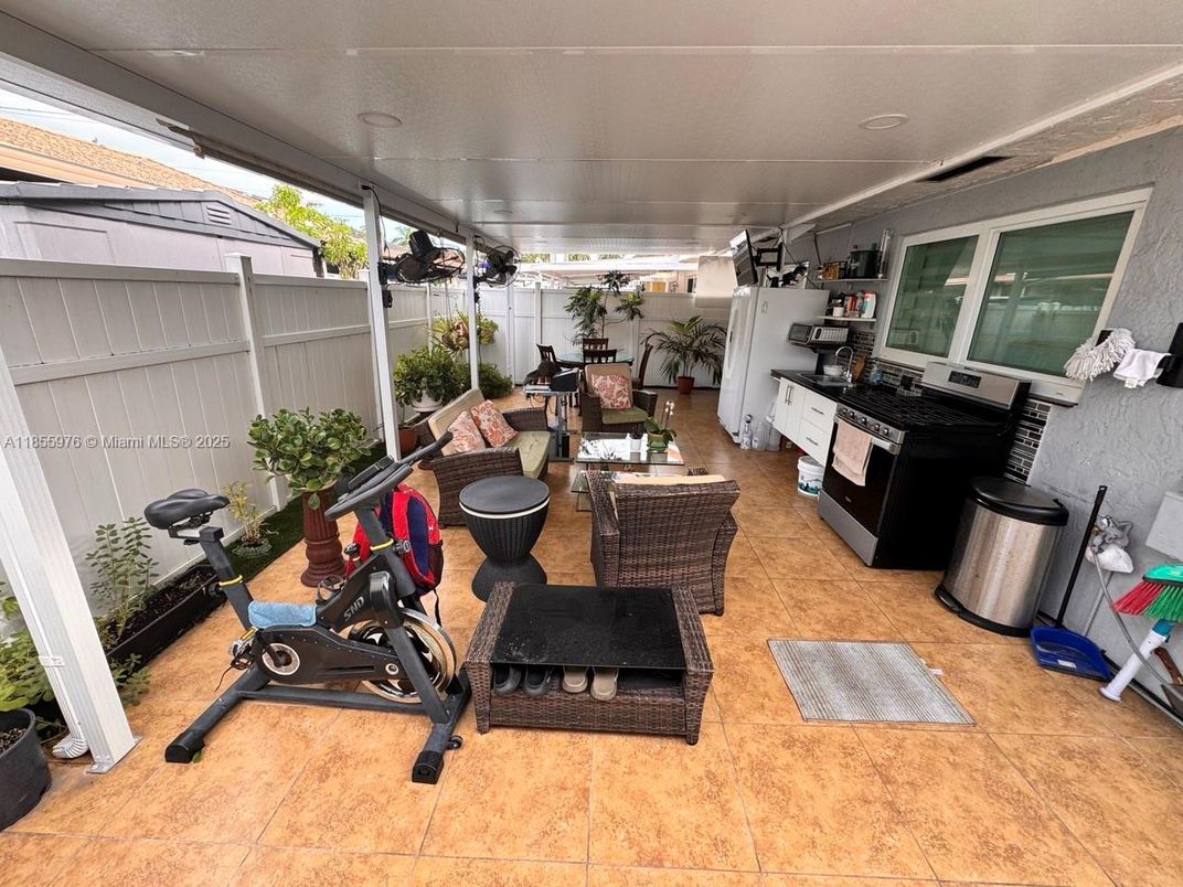 Exterior, Fitness Equipment