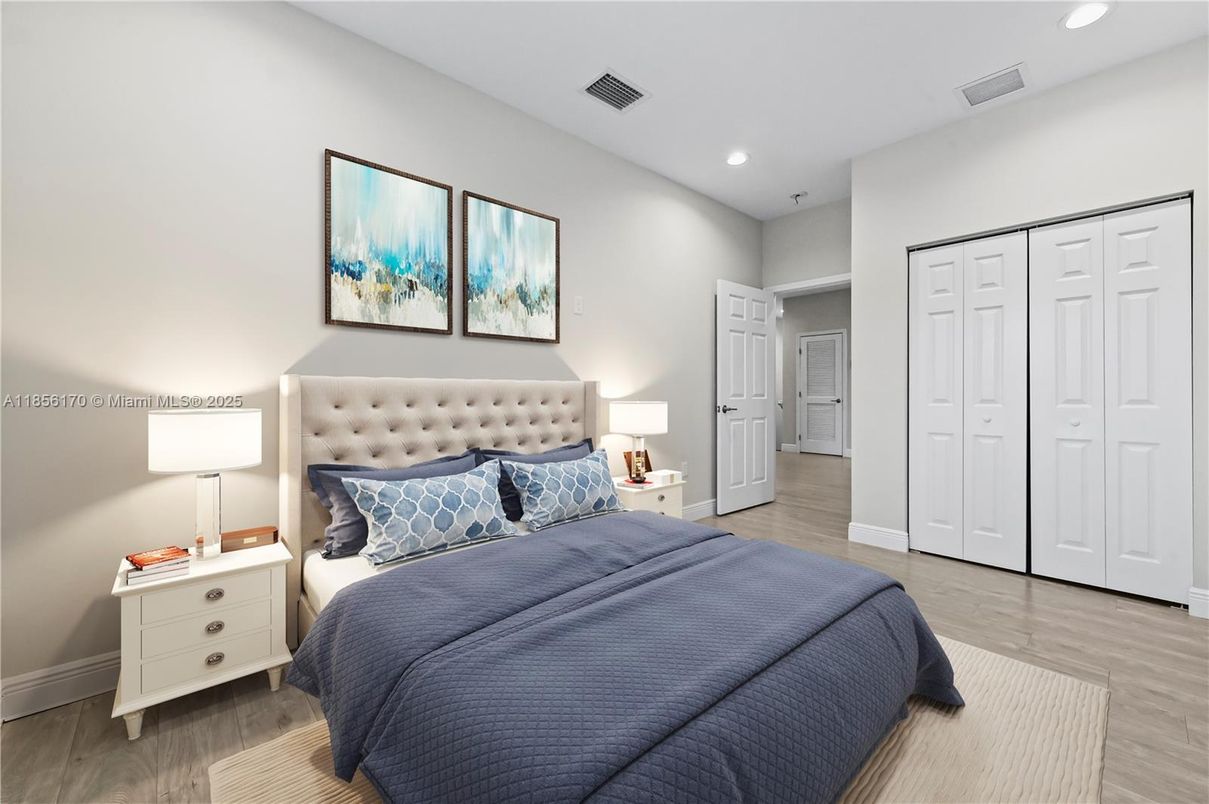 Bedroom, Interior, Recessed Lighting, Wood Texture Flooring