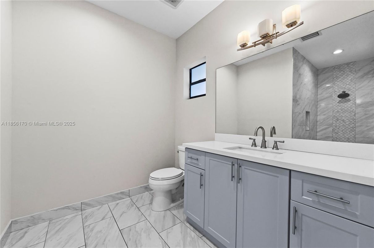 Bathroom, Interior, Marble, Recessed Lighting