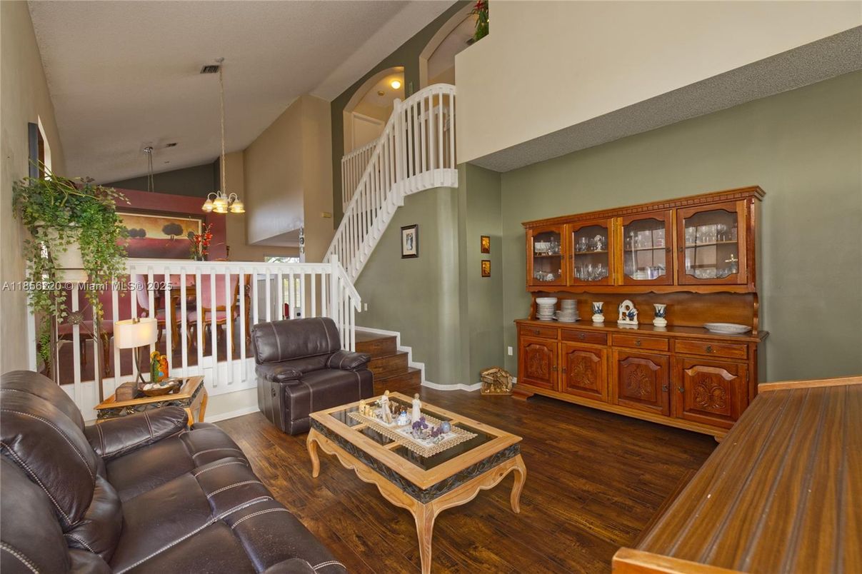 Interior, Living room, Pendant Lights, Wood Texture Flooring