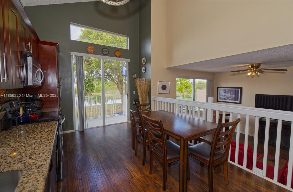 Dining room, Interior, Wood Texture Flooring