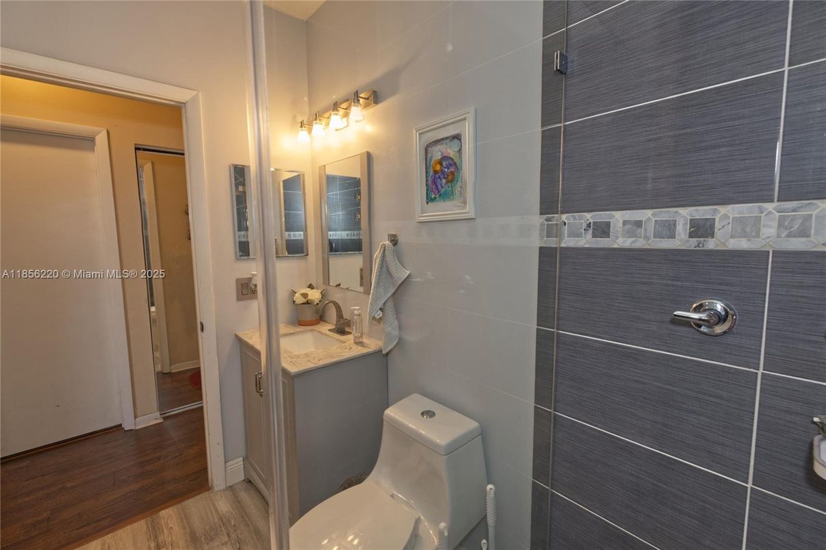 Bathroom, Interior, Wood Texture Flooring