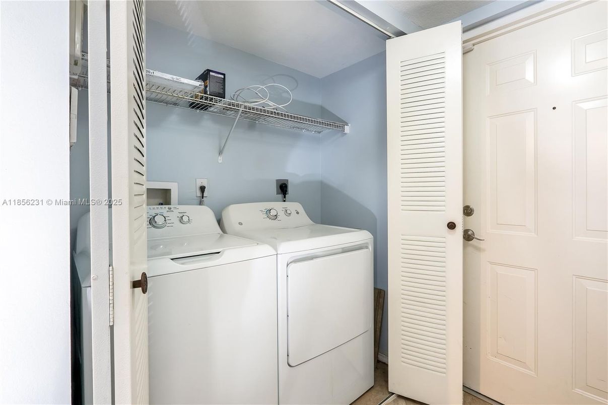 Interior, Utility Closets, Washer