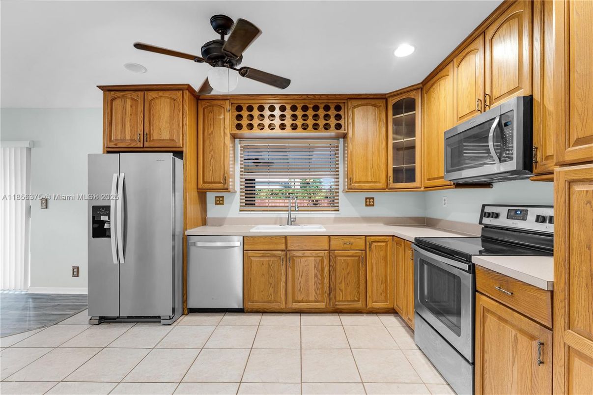 Interior, Kitchen, Recessed Lighting
