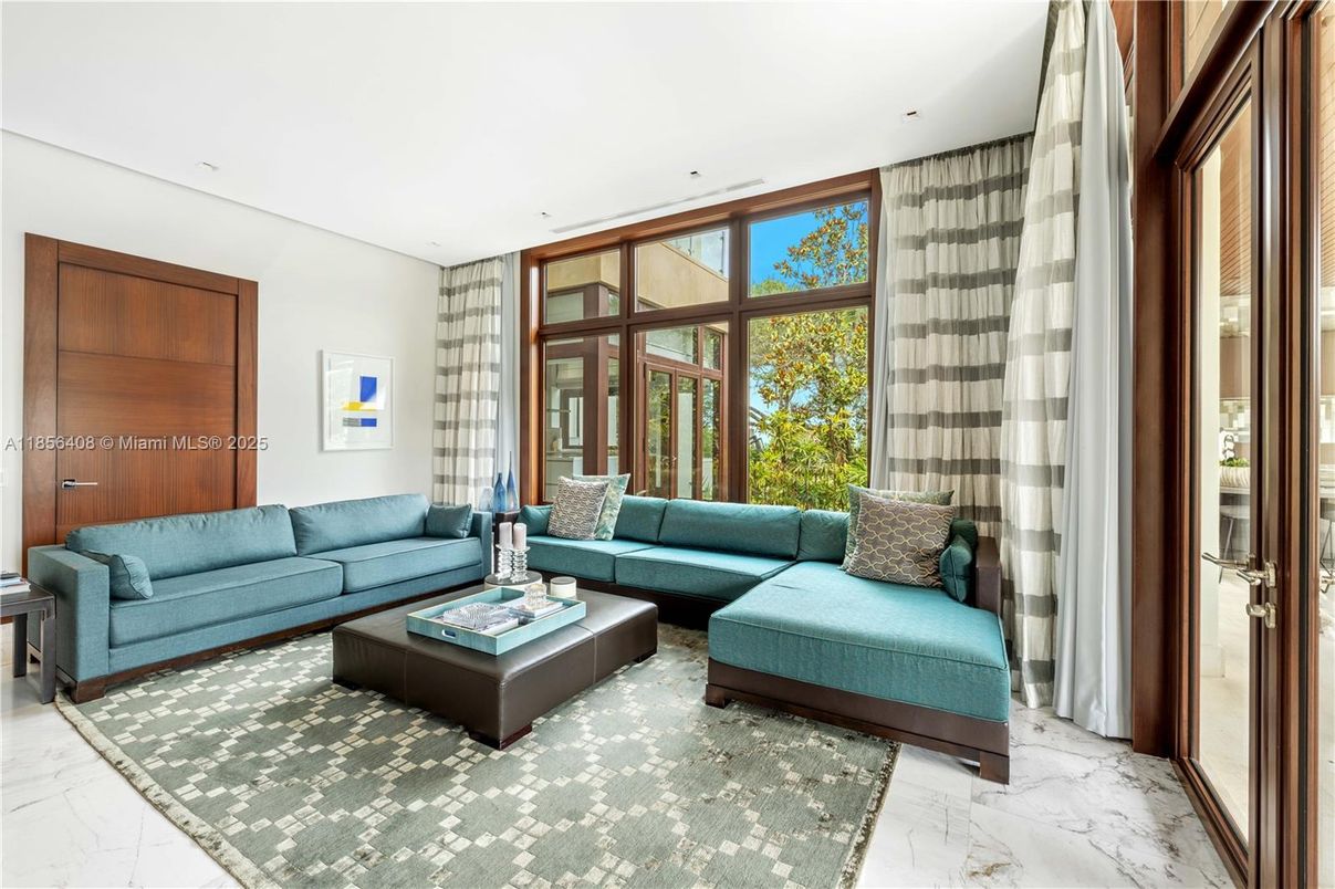 Interior, Living room, Marble, Recessed Lighting