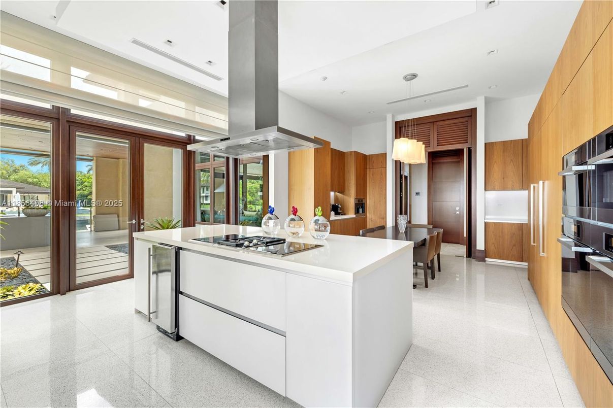 Interior, Kitchen, Pendant Lights, Recessed Lighting