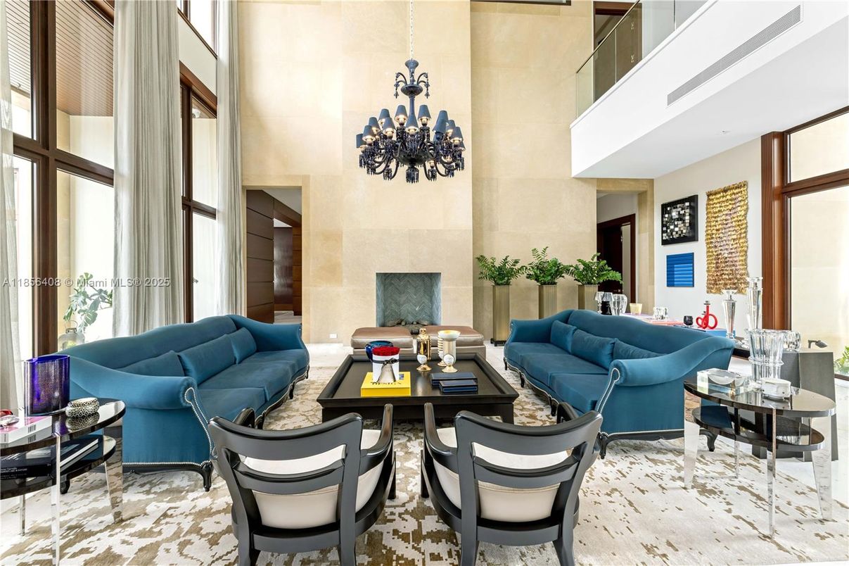 Chandelier, Fireplace, Interior, Living room