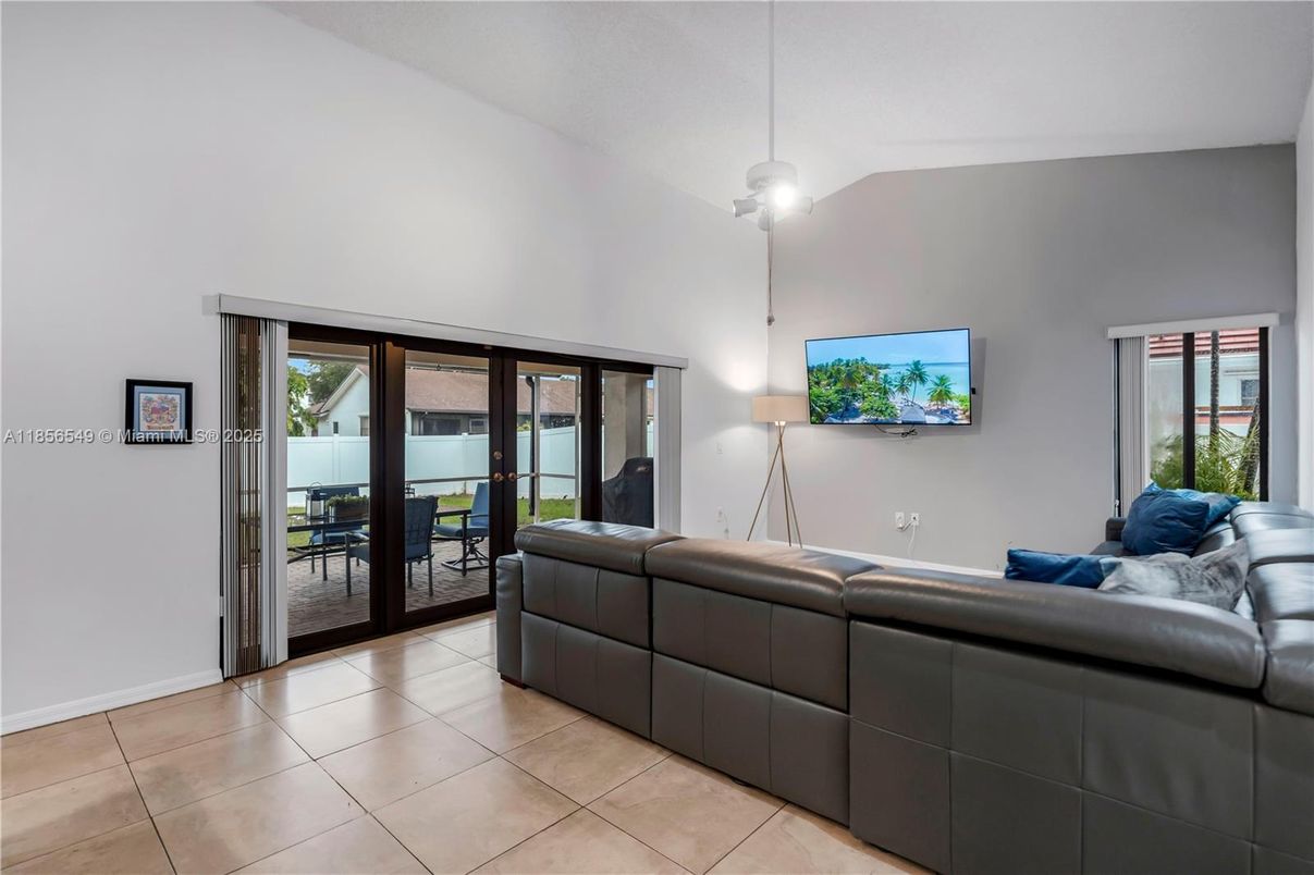 Interior, Living room