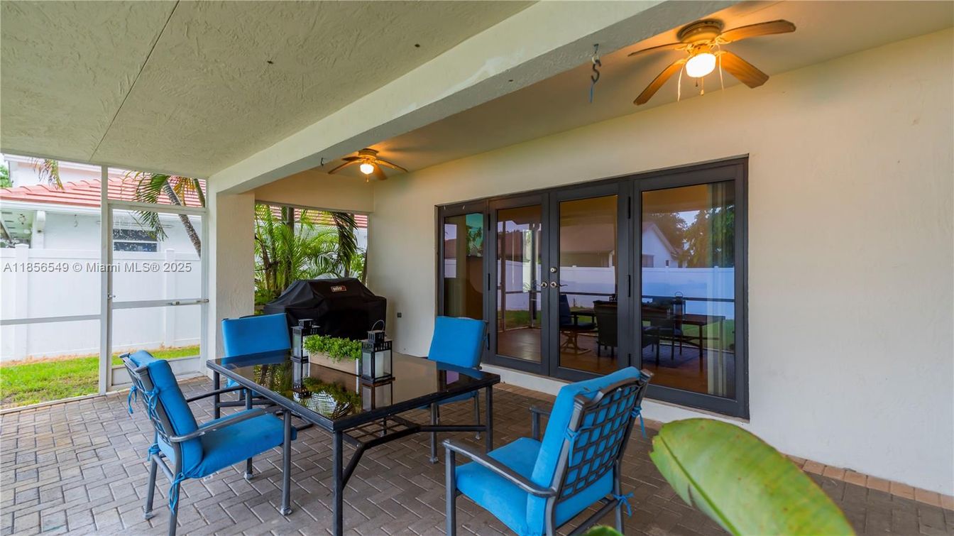 Exterior, Sun Room