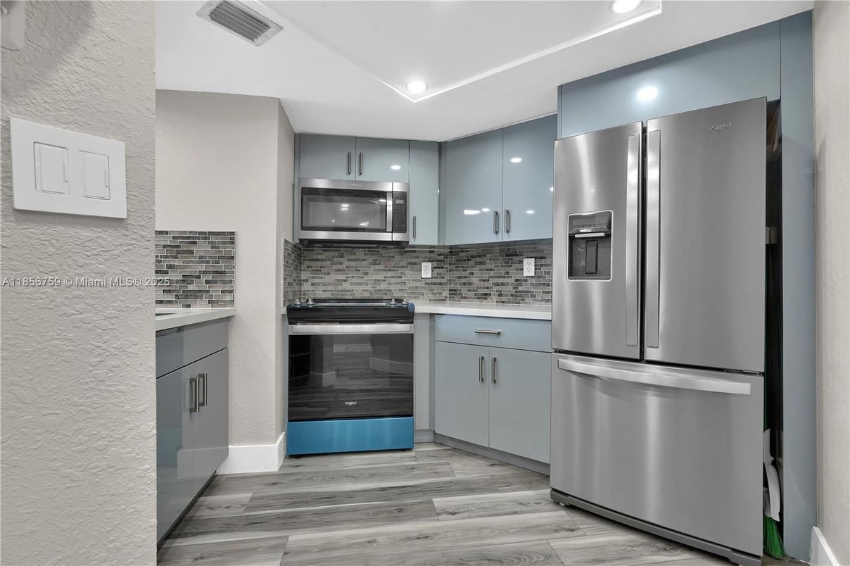 Interior, Kitchen, Recessed Lighting, Stainless Steel Appliances, Wood Texture Flooring