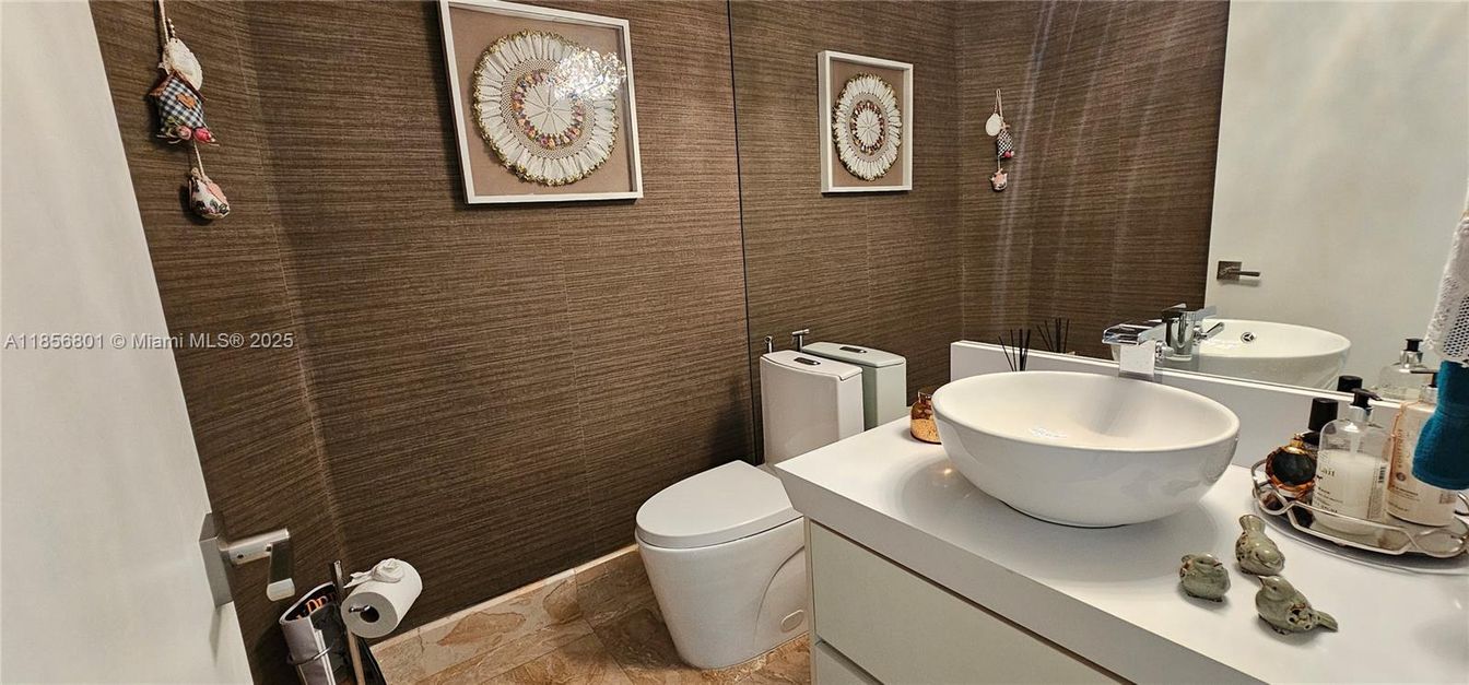 Bathroom, Interior