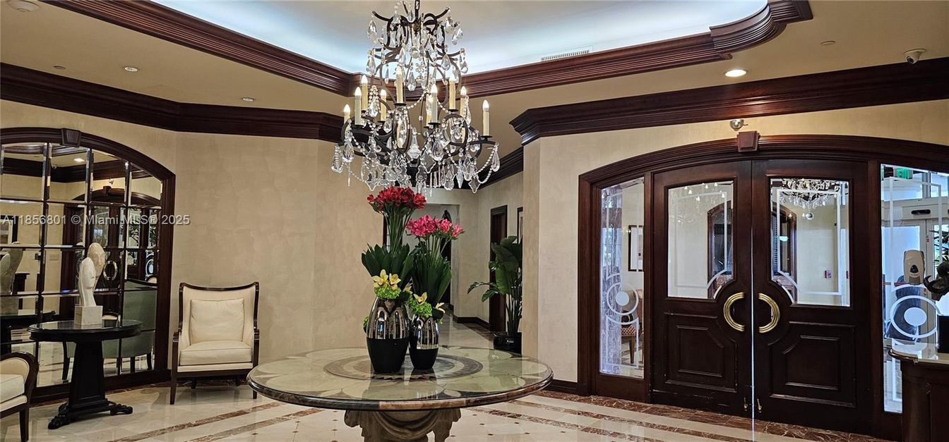 Chandelier, Interior, Recessed Lighting