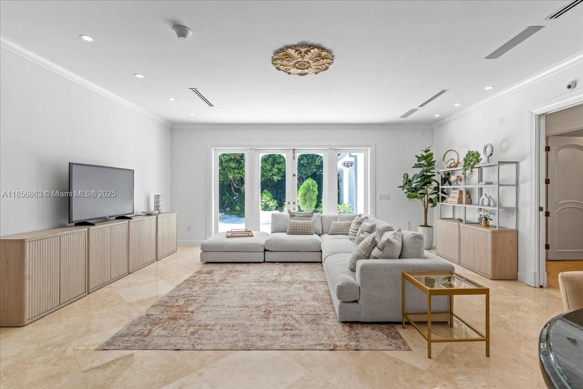 Interior, Living room, Recessed Lighting