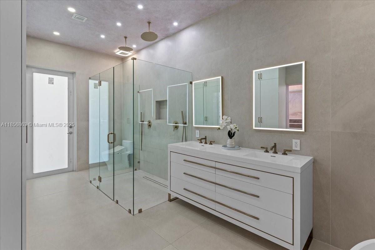 Bathroom, Dual Sink Vanities, Glass Shower, Interior, Recessed Lighting