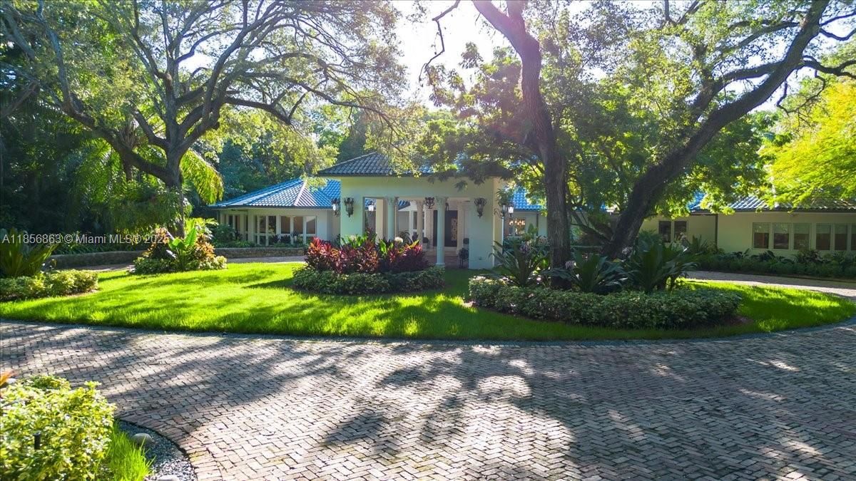Backyard, Exterior, Facade, Mediterranean
