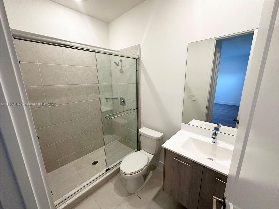 Bathroom, Glass Shower, Interior, Water