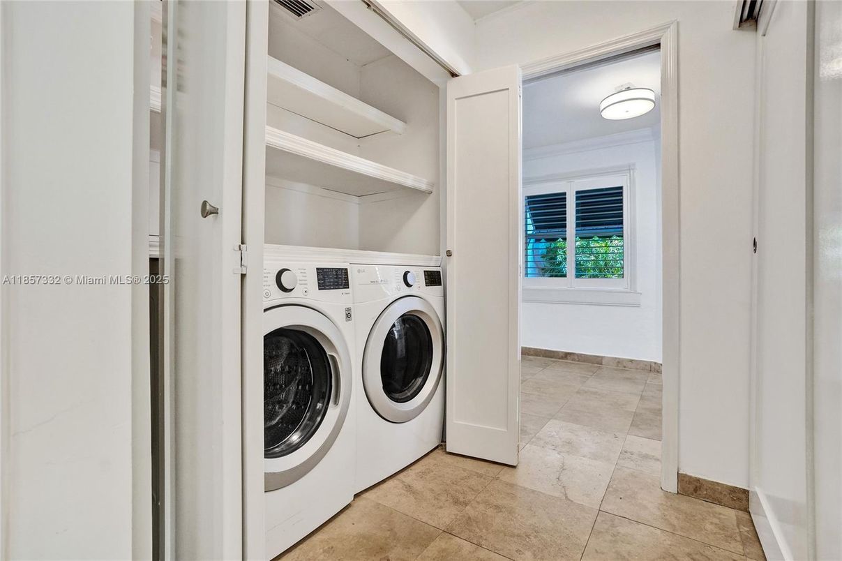 Interior, Utility Closets, Washer
