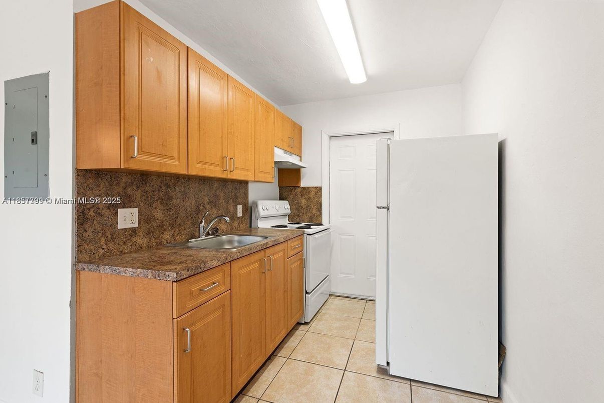 Interior, Kitchen