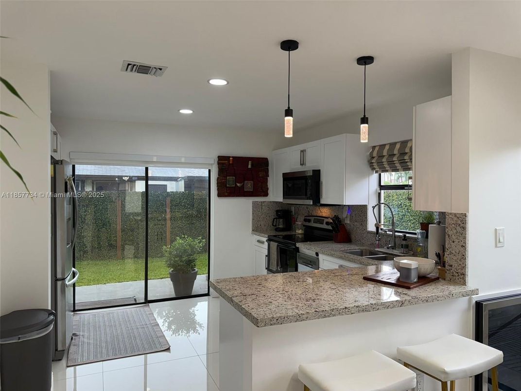 Interior, Kitchen, Pendant Lights, Recessed Lighting, Stainless Steel Appliances
