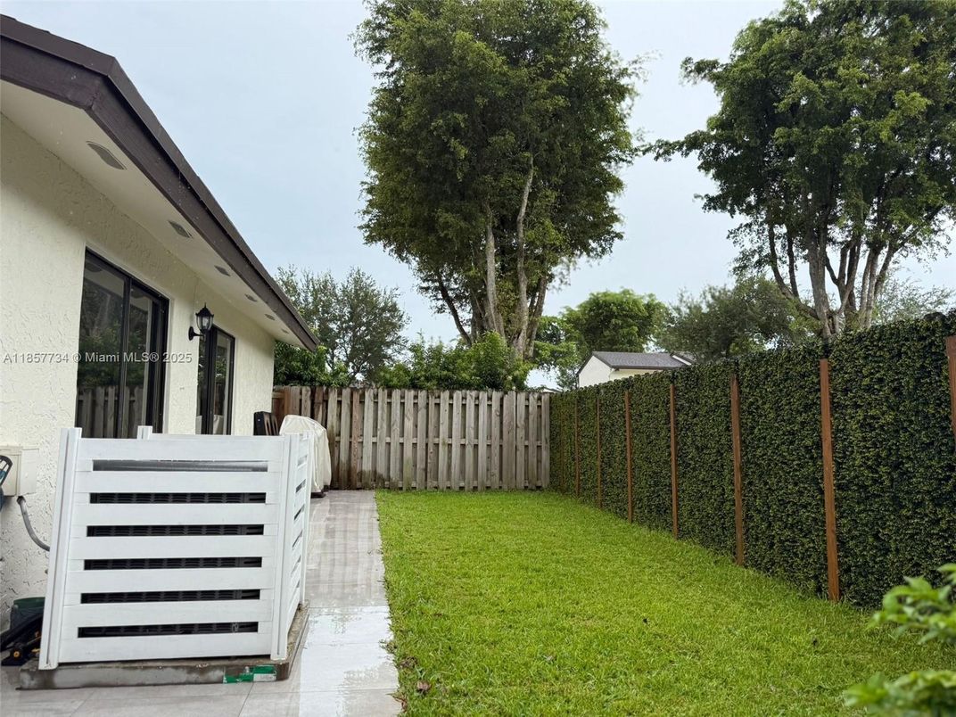 Backyard, Exterior