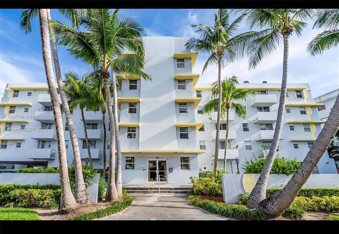 Exterior, Facade, Condo Building