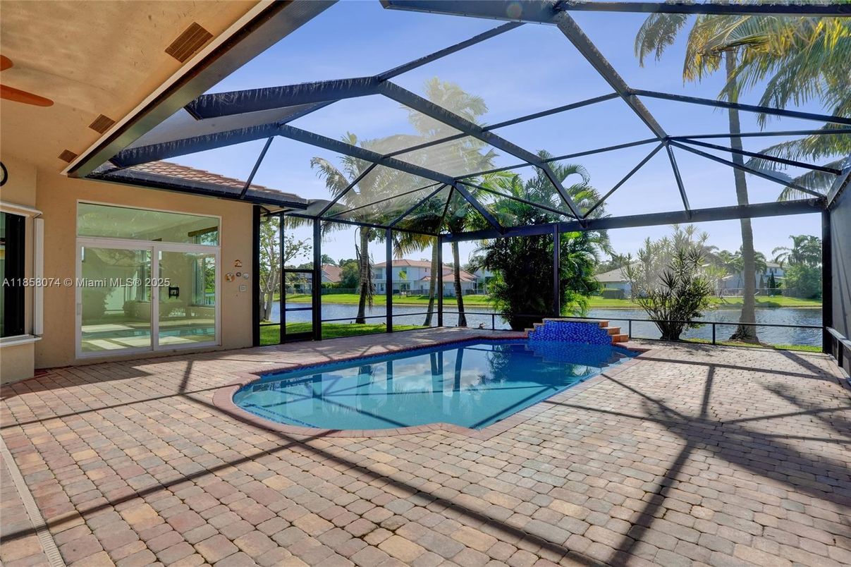 Glass Ceilings, Interior, Pool, Sun Room, Water