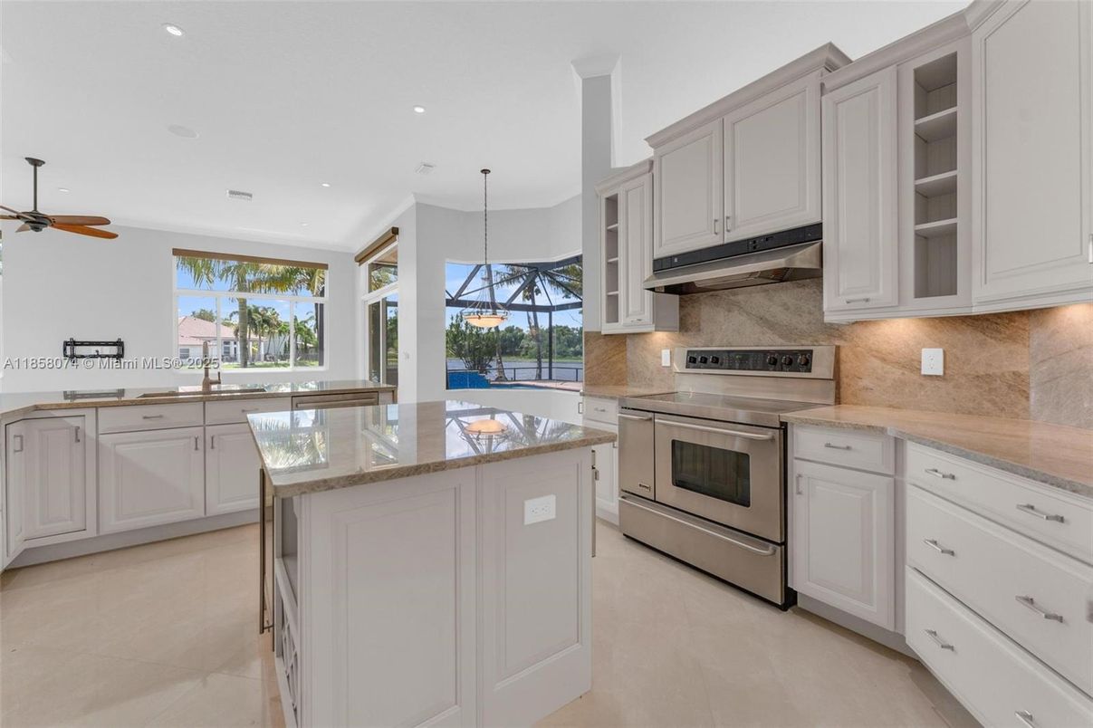 Interior, Kitchen, Pendant Lights, Recessed Lighting, Stainless Steel Appliances