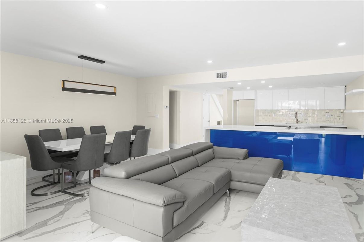 Dining room, Interior, Kitchen, Living room, Marble, Pendant Lights, Recessed Lighting
