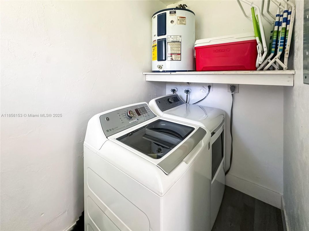 Interior, Washer