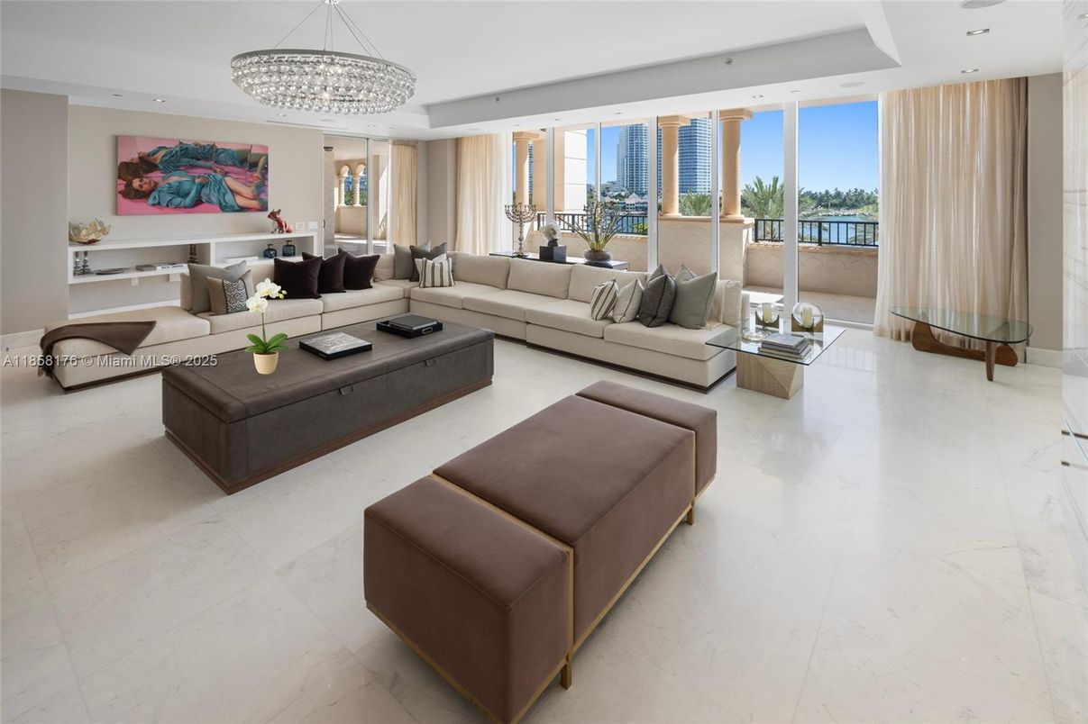 Chandelier, Interior, Living room, Recessed Lighting