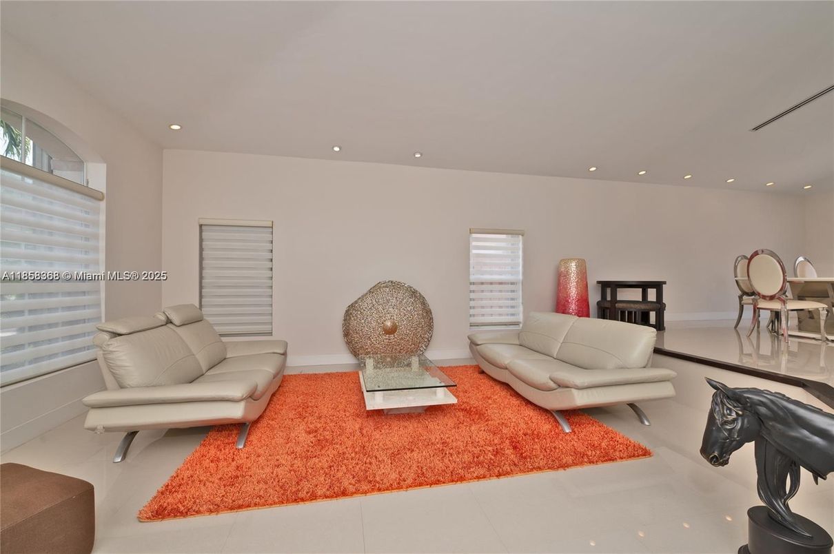 Interior, Living room, Recessed Lighting
