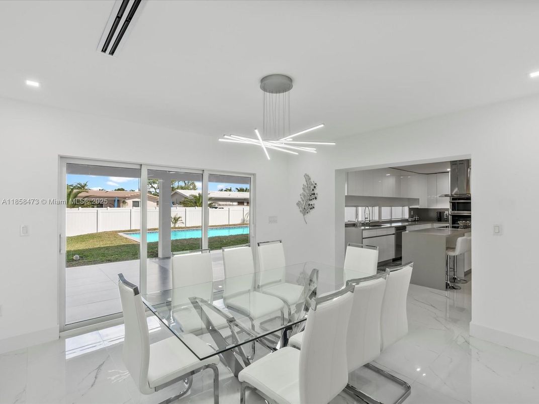 Dining room, Interior, Kitchen, Marble, Pendant Lights, Recessed Lighting, Water
