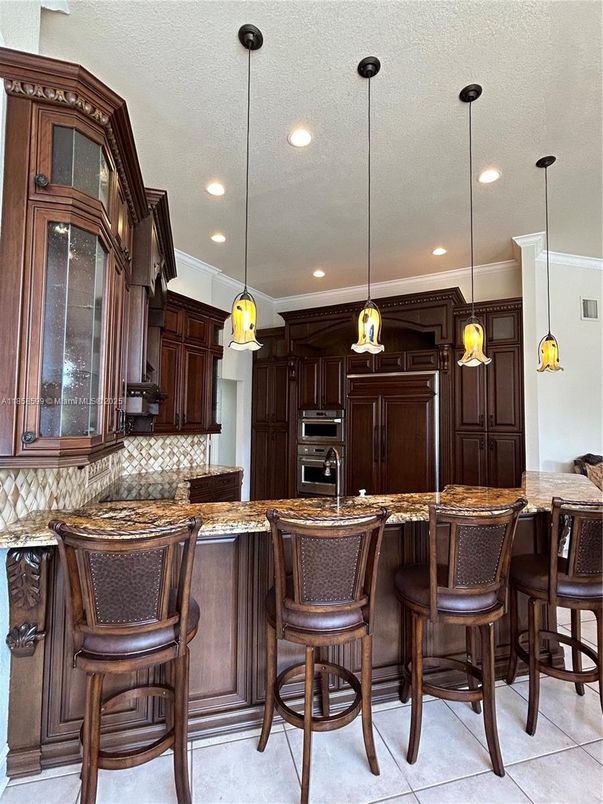 Interior, Kitchen, Pendant Lights, Recessed Lighting