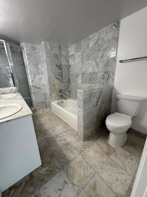 Bathroom, Interior, Marble Walls
