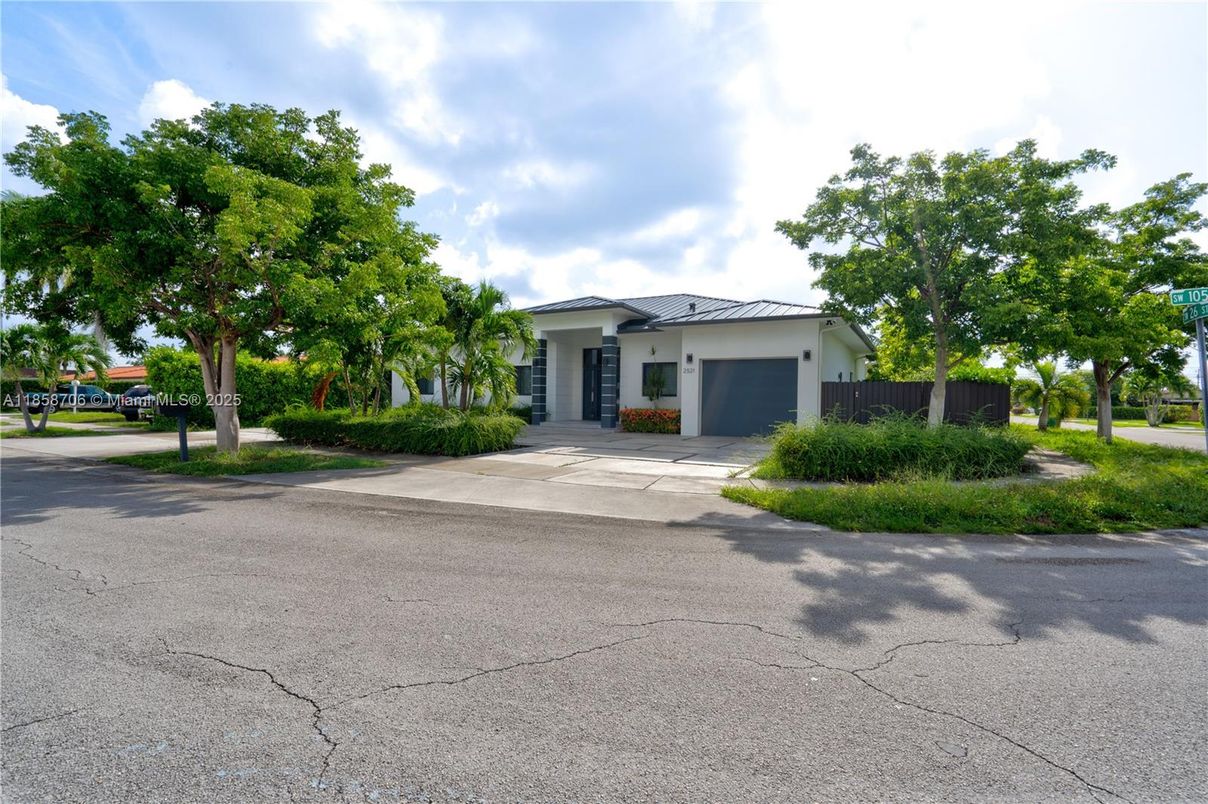 Attached, Backyard, Exterior, Facade, Ranch