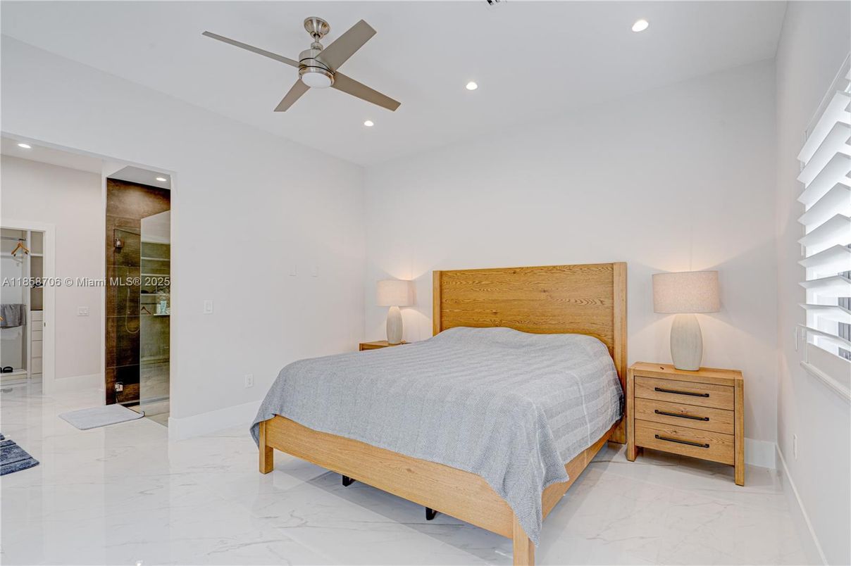 Bedroom, Interior, Marble, Recessed Lighting