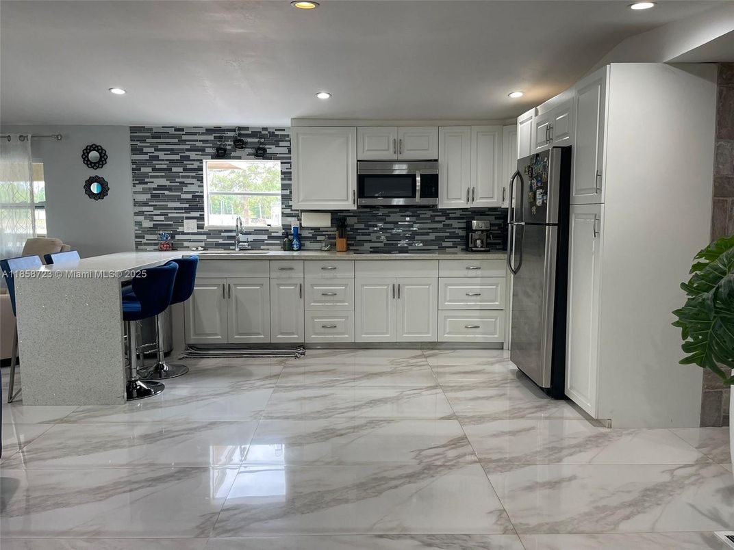 Interior, Kitchen, Marble, Recessed Lighting, Stone Walls