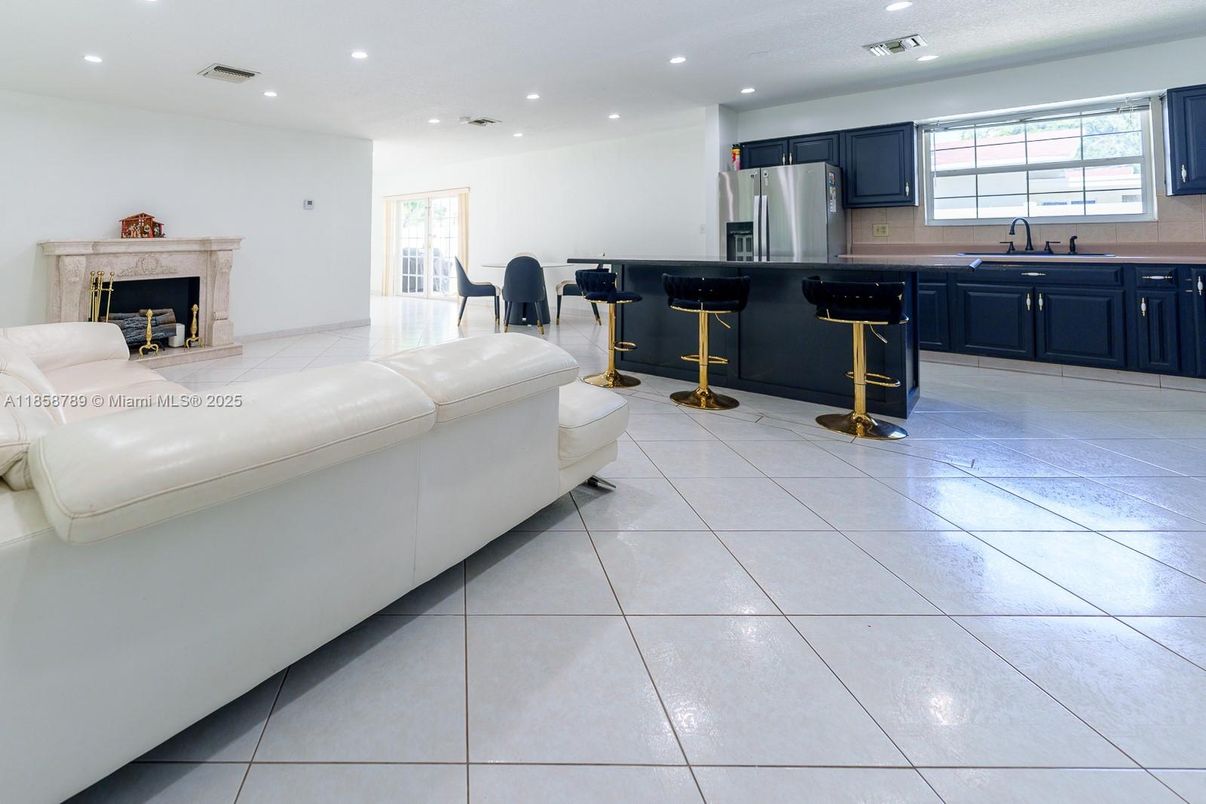 Fireplace, Interior, Kitchen, Living room, Recessed Lighting